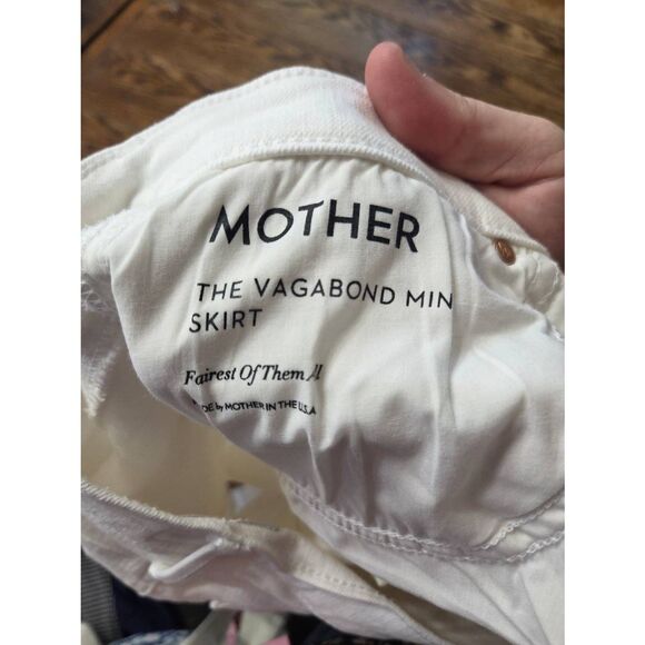 Mother Denim The Vagabond Mini Skirt in Fairest of Them All, white jean skirt sz - Picture 6 of 6